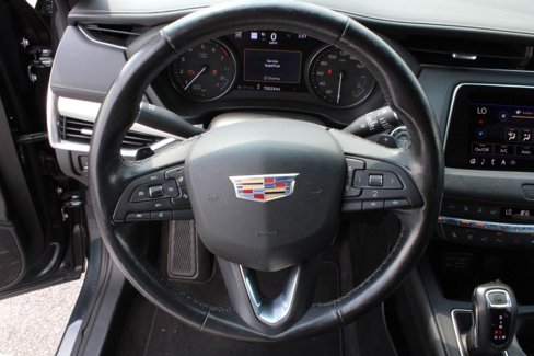 Used 2019 Cadillac XT4 Premium Luxury image 18