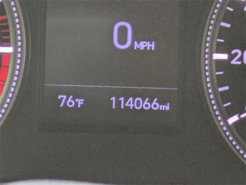 Used 2020 Hyundai Santa Fe SE image 33