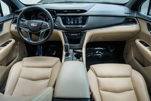 Used 2018 Cadillac XT5 AWD image 23