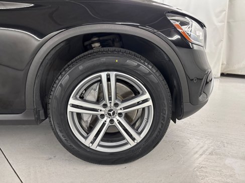 Certified 2022 Mercedes-Benz GLC 300 image 12