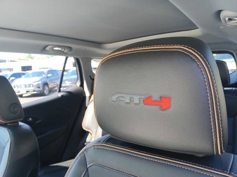 Used 2022 GMC Terrain AT4 w/ Infotainment Package II image 18