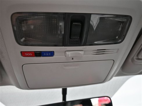 Used 2017 Subaru Forester 2.5i Premium w/ All-Weather Package image 29