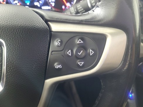 Used 2019 GMC Acadia Denali image 27