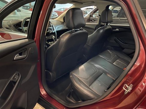 Used 2017 Ford Focus Titanium w/ Titanium Technology Package image 52