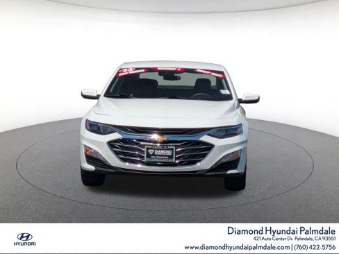Used 2023 Chevrolet Malibu LT image 2
