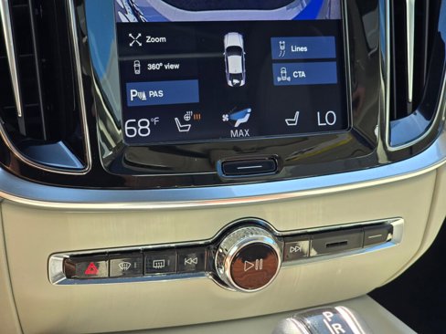 Used 2019 Volvo S60 T5 Inscription image 31
