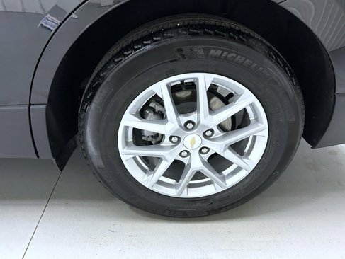 Used 2024 Chevrolet Equinox LS w/ LS Convenience Package image 22