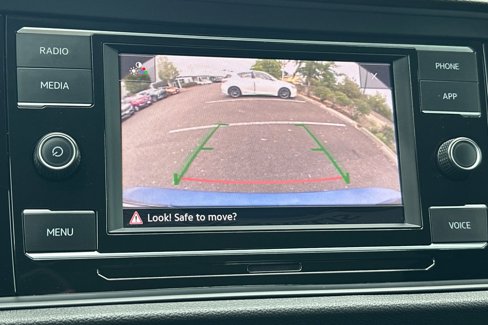 Used 2024 Volkswagen Jetta SE image 18