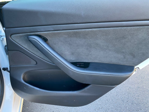 Used 2019 Tesla Model 3 Mid Range image 35