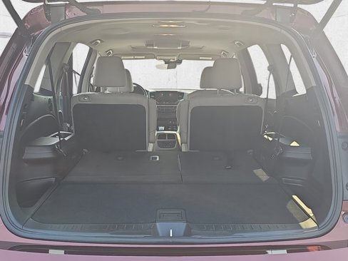 Used 2021 Honda Pilot Touring image 14