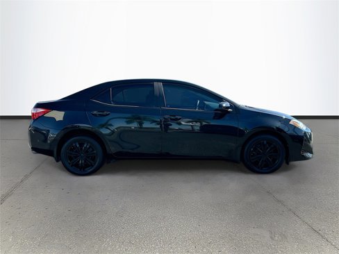 Used 2017 Toyota Corolla SE image 5