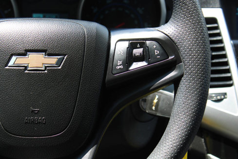 Used 2013 Chevrolet Cruze LS image 33