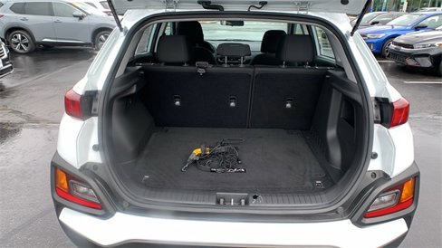 Used 2021 Hyundai Kona SE image 23
