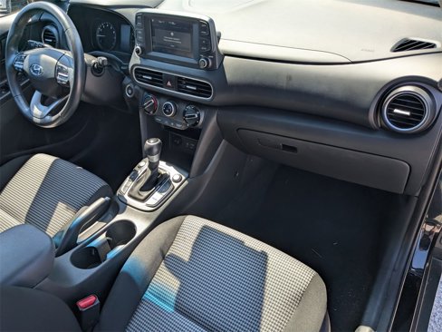 Certified 2021 Hyundai Kona SEL w/ Cargo Package image 20