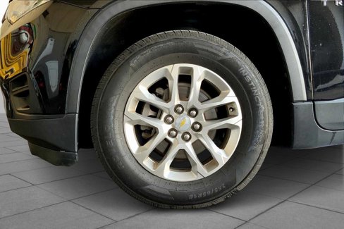 Used 2020 Chevrolet Traverse LS image 10