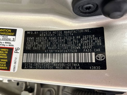 Used 2015 Toyota Camry LE image 16