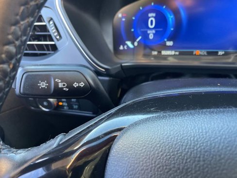 Used 2022 Ford Escape Titanium image 36