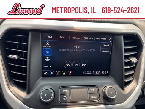 Used 2023 GMC Acadia SLT image 25