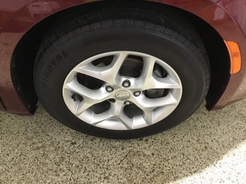 Used 2017 Chrysler Pacifica Touring-L Plus image 26