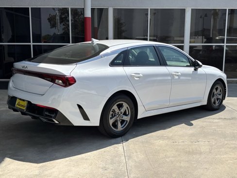 Used 2023 Kia K5 LXS image 3