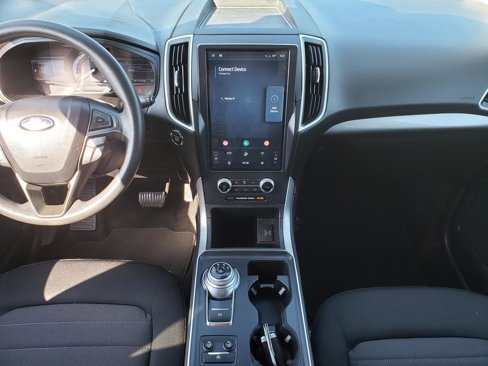 Used 2022 Ford Edge SE w/ Black Appearance Package image 18