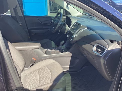 Used 2020 Chevrolet Equinox LT image 37