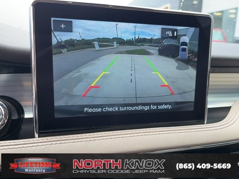 Used 2021 Lincoln Corsair FWD w/ Premium Package image 11
