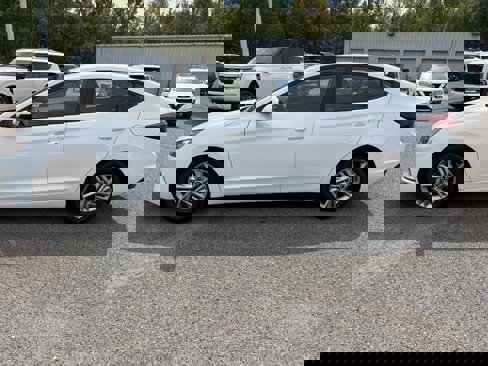 Used 2019 Hyundai Elantra SEL w/ Cargo Package image 6