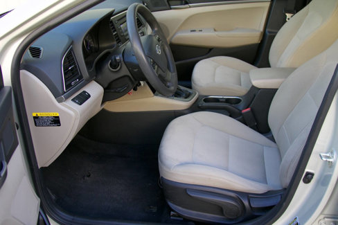 Used 2017 Hyundai Elantra SE image 10