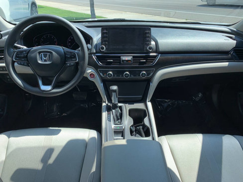Used 2020 Honda Accord EX image 9