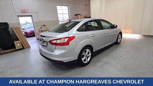 Used 2014 Ford Focus SE w/ SE Winter Package image 11