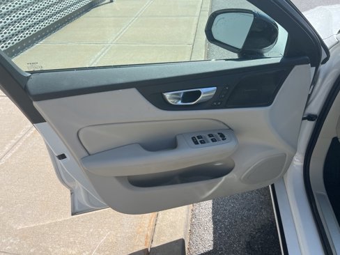 Used 2024 Volvo S60 T8 Plus w/ Climate Package image 62