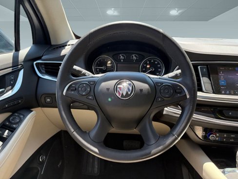 Used 2020 Buick Enclave Premium w/ Sun and Sites Package image 18