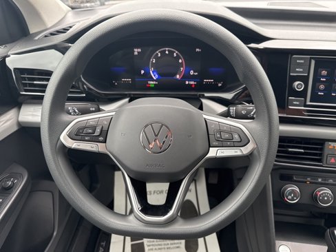 Used 2022 Volkswagen Taos S image 24