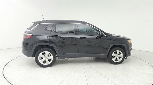 Used 2020 Jeep Compass Latitude image 7
