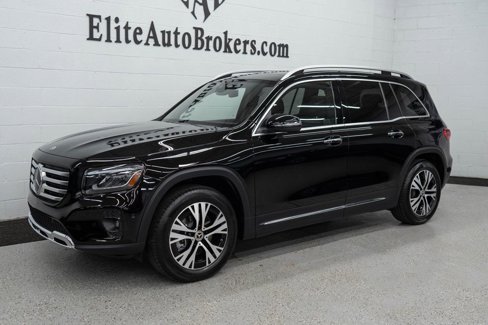 Used 2024 Mercedes-Benz GLB 250 4MATIC w/ Driver Assistance Package image 41