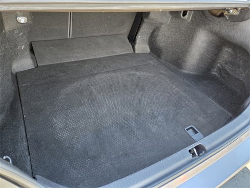 Certified 2019 Toyota Camry SE image 14