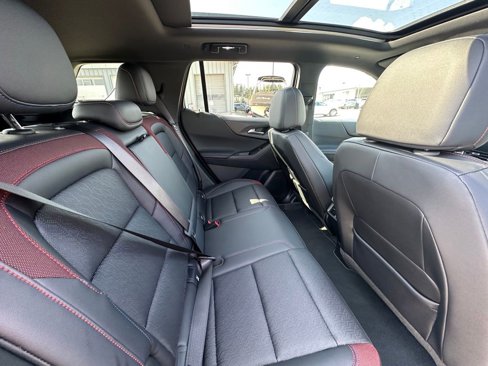 New 2025 Chevrolet Equinox RS w/ Convenience Package III image 18