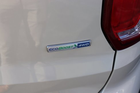 Used 2018 Ford Explorer Limited image 13