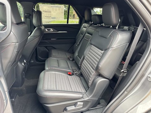New 2025 Ford Explorer ST-Line image 7