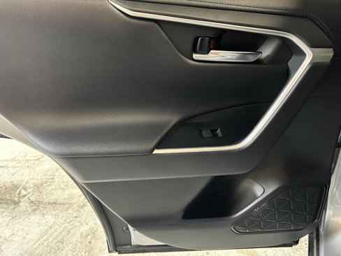 Used 2020 Toyota RAV4 XSE w/ XSE Grade Weather Package image 20
