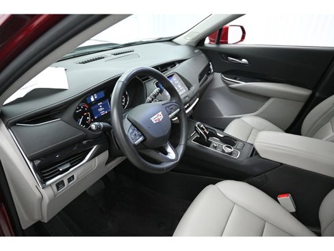 Used 2020 Cadillac XT4 Premium Luxury w/ Cold Weather Package image 33