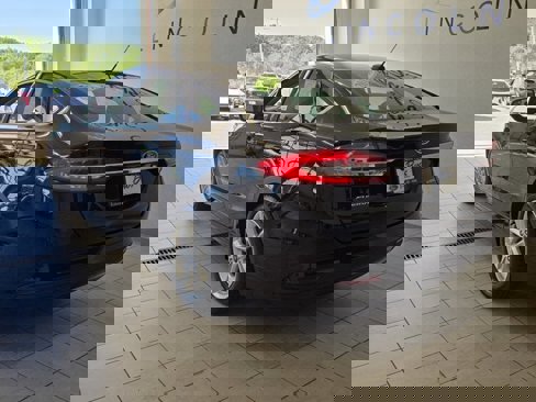 Used 2018 Ford Fusion S image 11