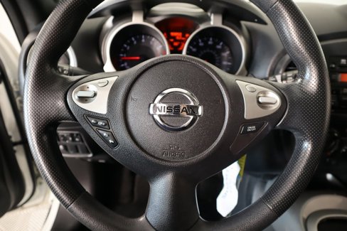 Used 2014 Nissan Juke S image 3
