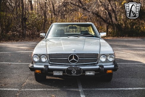 Used 1985 Mercedes-Benz 380 SL image 9