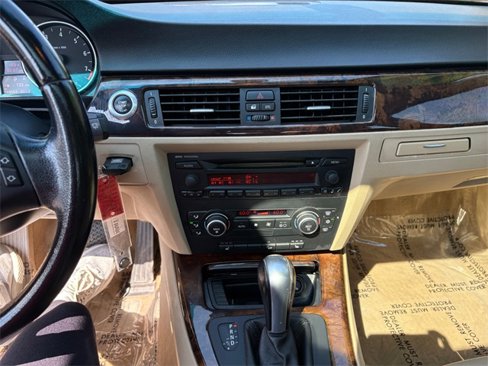 Used 2007 BMW 328xi Sedan image 14