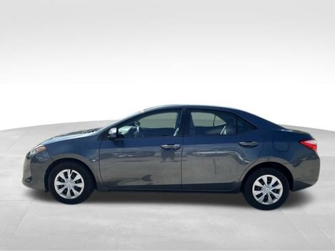 Used 2017 Toyota Corolla L image 5