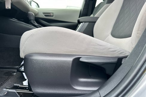 Used 2022 Toyota Corolla LE image 13