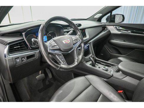 Used 2022 Cadillac XT5 Premium Luxury image 9