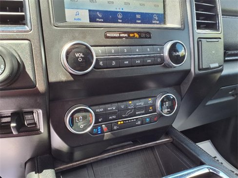 Used 2020 Ford Expedition Max Limited w/ Special Edition Package image 24